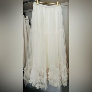 Pull on tulle skirt layered midi maxi neutral color apricot one size